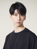 舞台『回転する夜』に出演する星野勇太