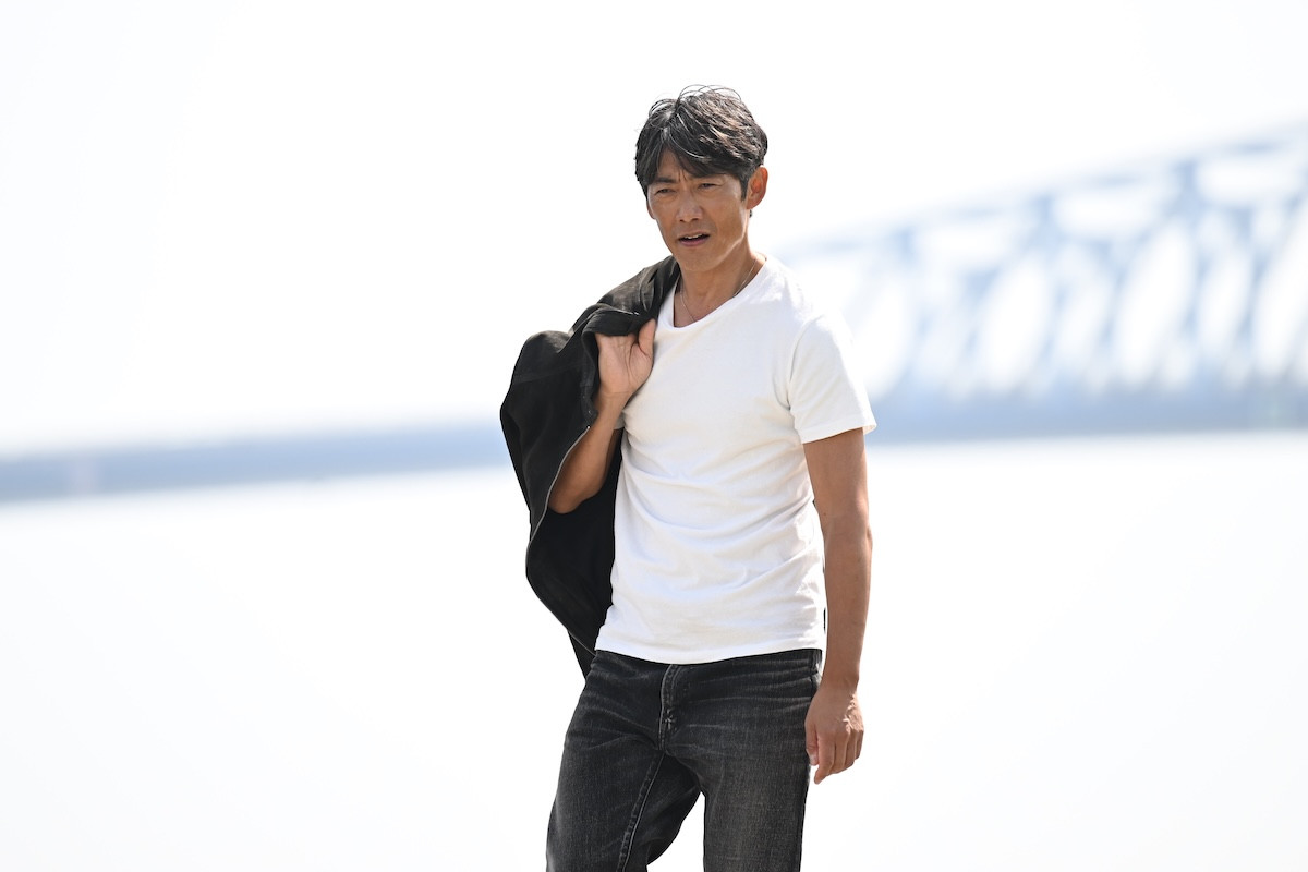 『GTO』初回 反町隆史＆松嶋菜々子、冒頭2分で夫婦共演！ネット歓喜もまさかの展開に爆笑「早いてwww」「えっ!?いきなり」