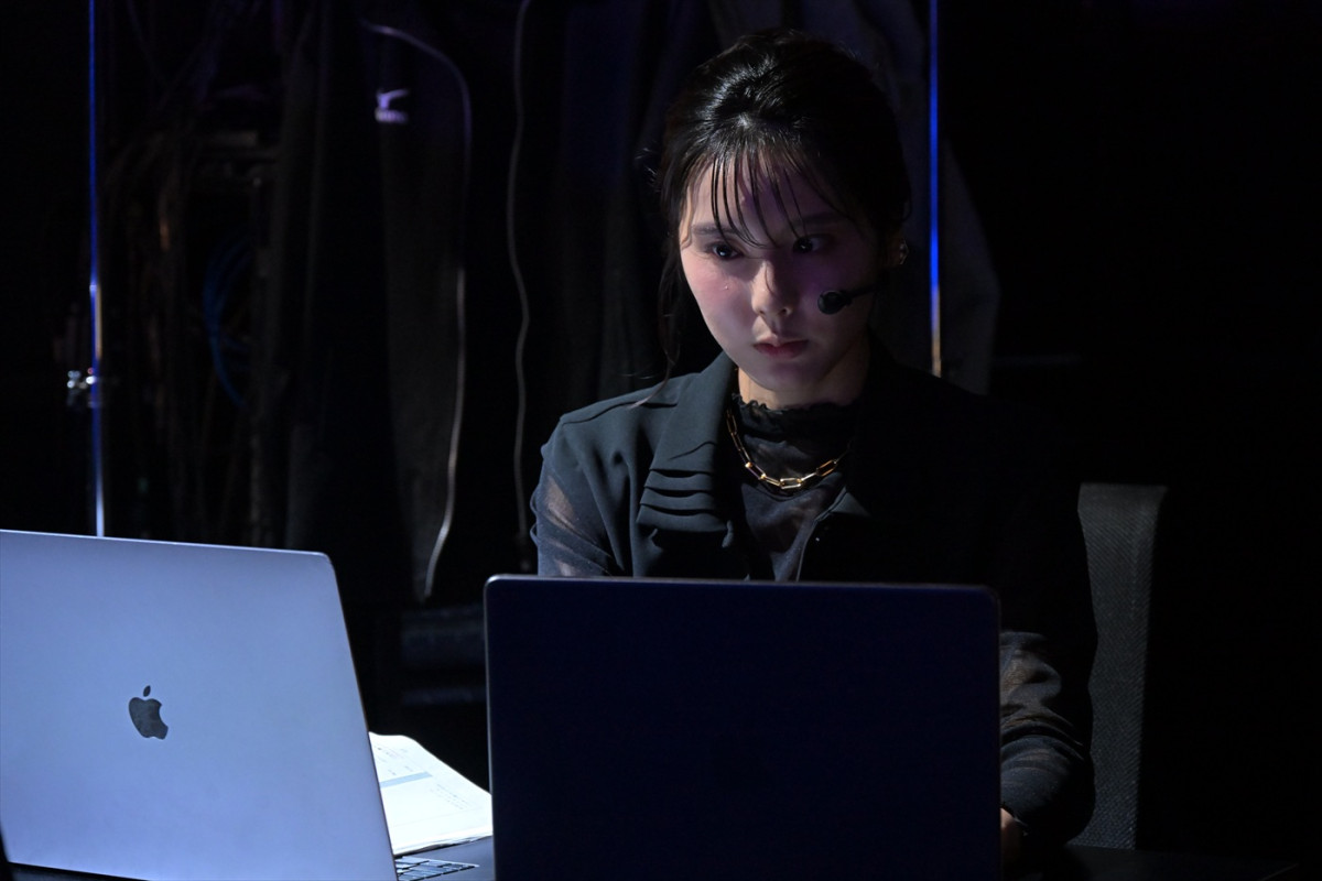 『VIVANT』キャストが豪華集結！ “野崎”阿部寛が煙に巻く？ “ノコル”二宮和也の出番は？ ギリギリの深掘りトーク＜イベントレポート＞