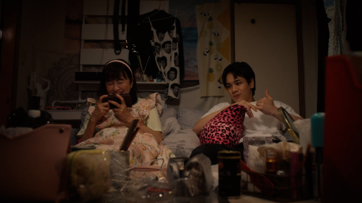 『夫婦と16歳』第6話 “美子”かたせ梨乃、失意の“紘”豆原一成に思い切ったプレゼント