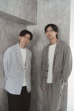 （左から）堀越涼、多和田任益