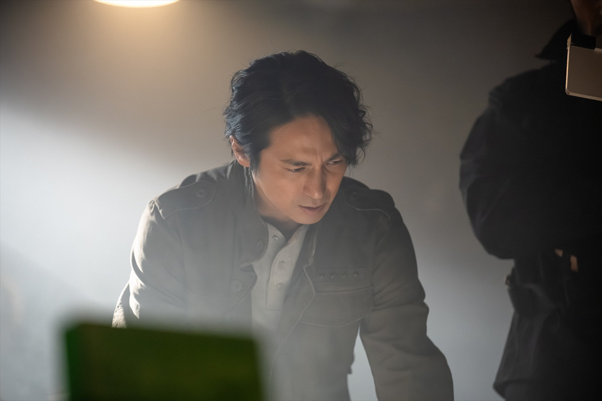 『VIVANT』“野崎”阿部寛、シンシー潜入の理由にネット騒然「大きな渦か…」「めちゃくちゃ壮大」（ネタバレあり）
