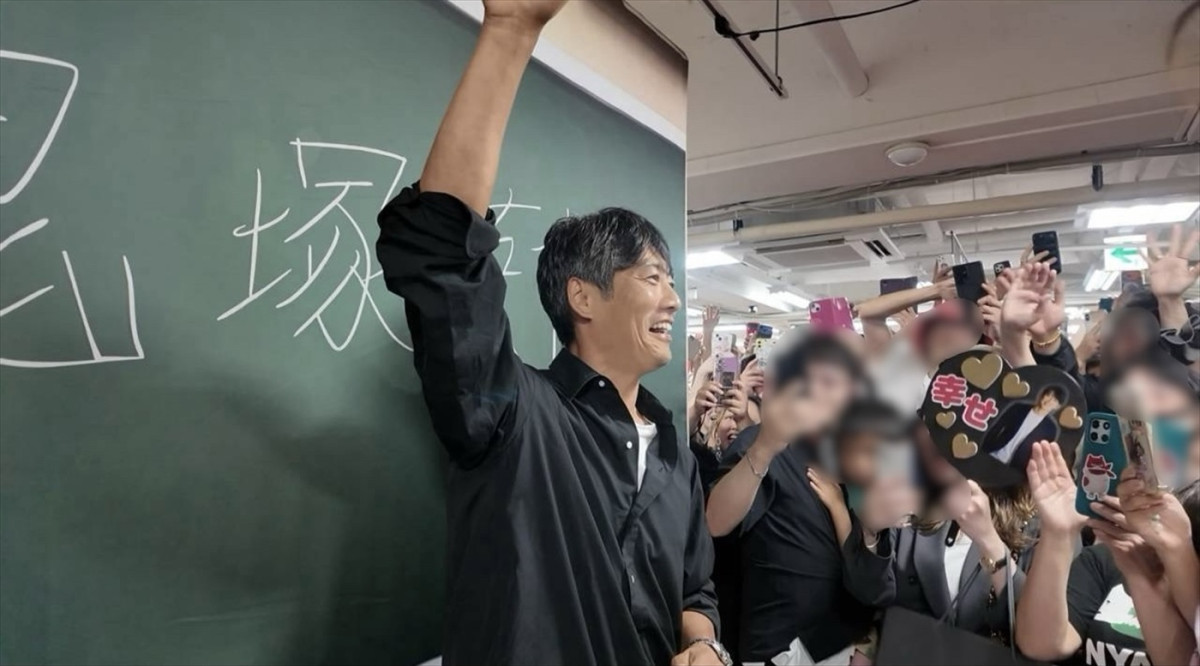 反町隆史、「GTO POPUP STORE」in 仙台に来店