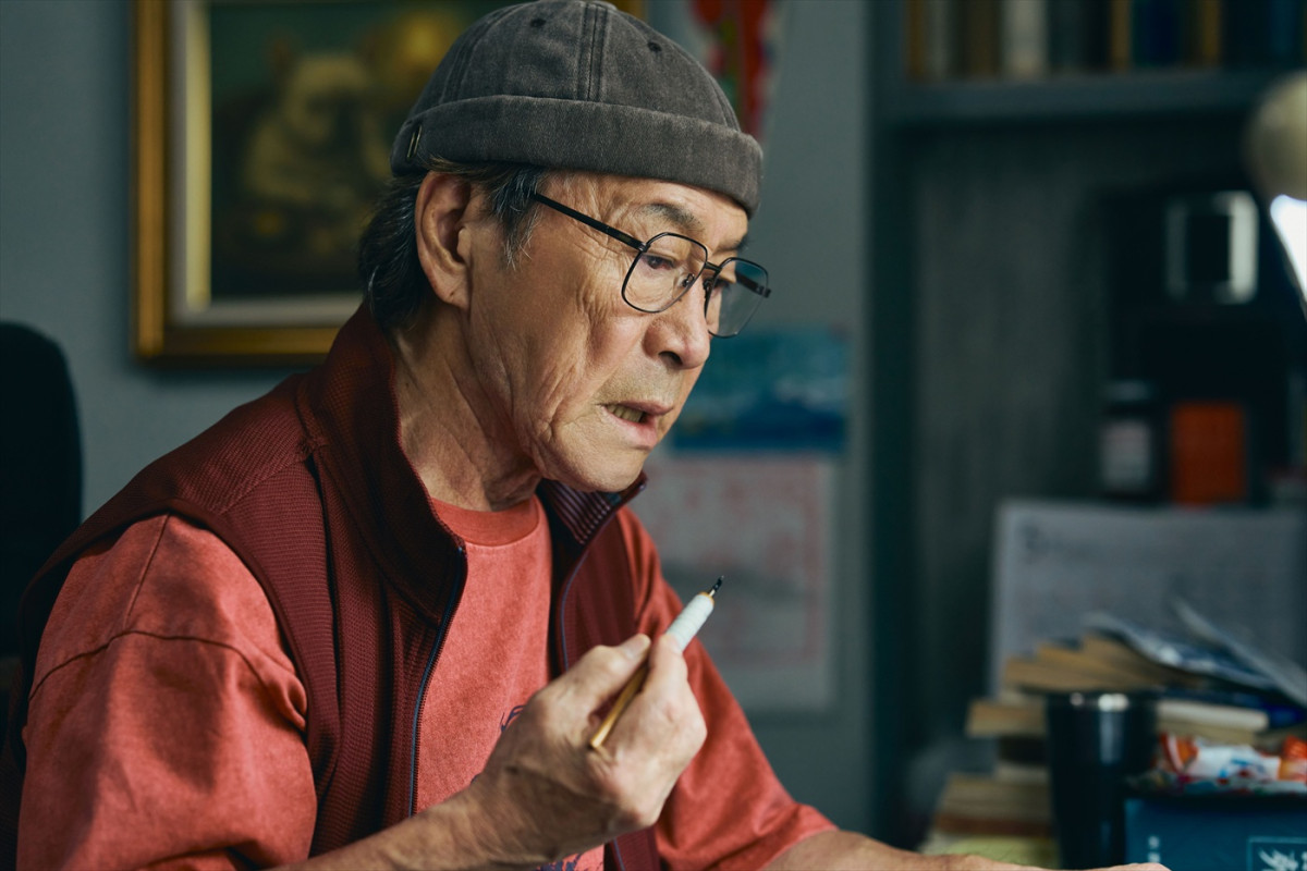 森田剛がこじらせ男を体現！　映画『見上げてごらん』キャラ紹介映像＆新場面写真10点解禁