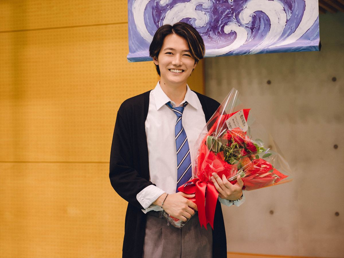 大橋和也主演『人生を変えたコント』豪華キャスト陣のクランクアップ写真＆コメント到着