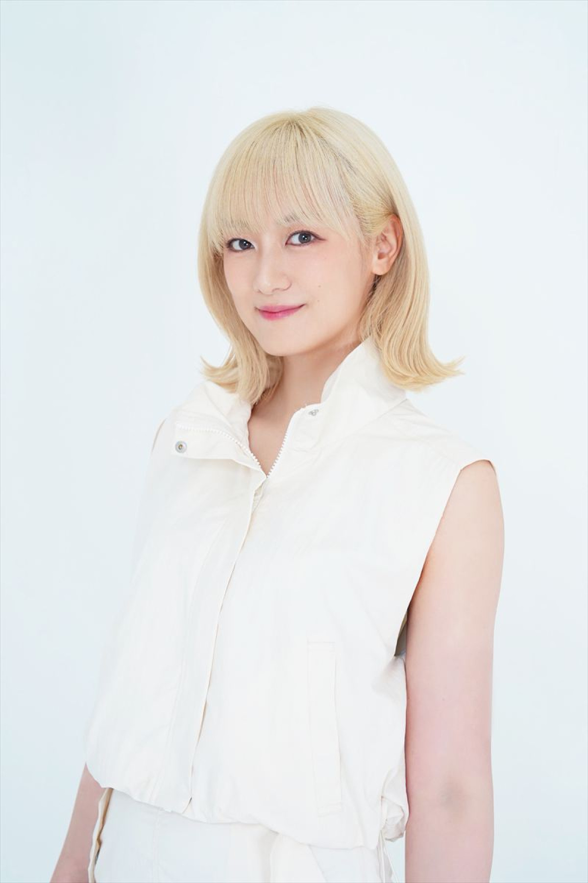 『ロックは淑女の嗜みでして』舞台化決定！　鈴ノ宮りりさ役は青野紗穂