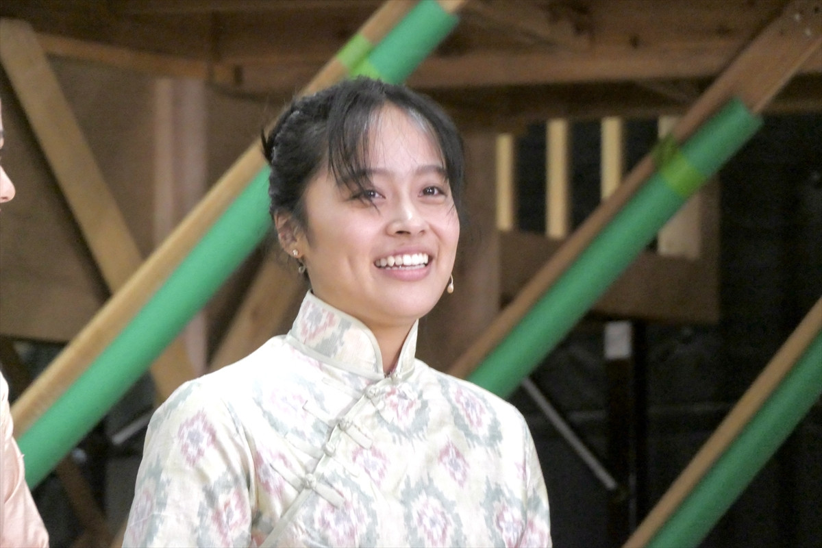 「昔からいるみたいに違和感がない」「面白すぎ」稽古場の桐山照史を駒田一＆東山義久が絶賛！／『ミス・サイゴン』稽古場レポート