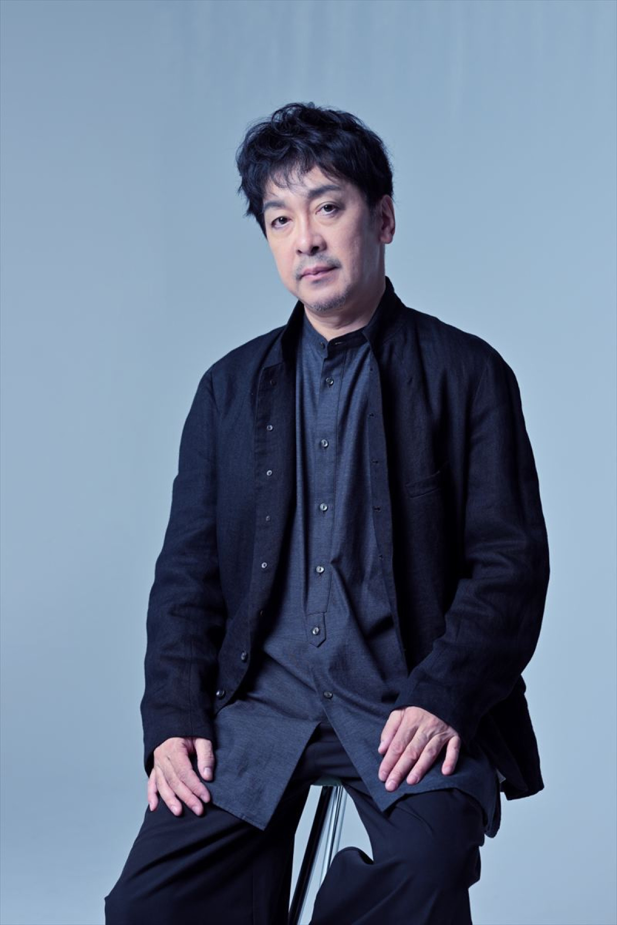 東出昌大、自身が演じるハムレットに「非常に高い親和性を感じます」　栗原英雄と起こす“化学反応”とは
