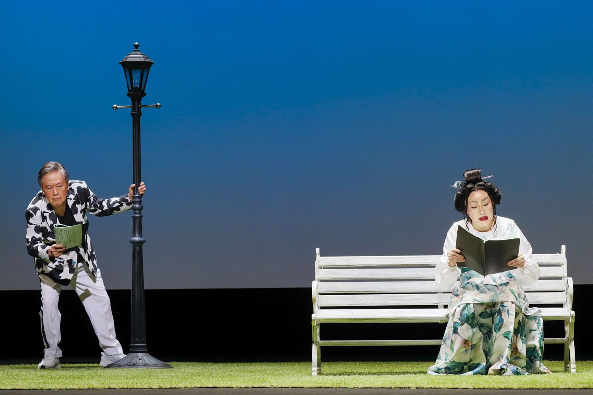 朗読劇『古事記』開幕！　白石加代子＆風間杜夫からコメント到着「ワクワクしながら、演じております」