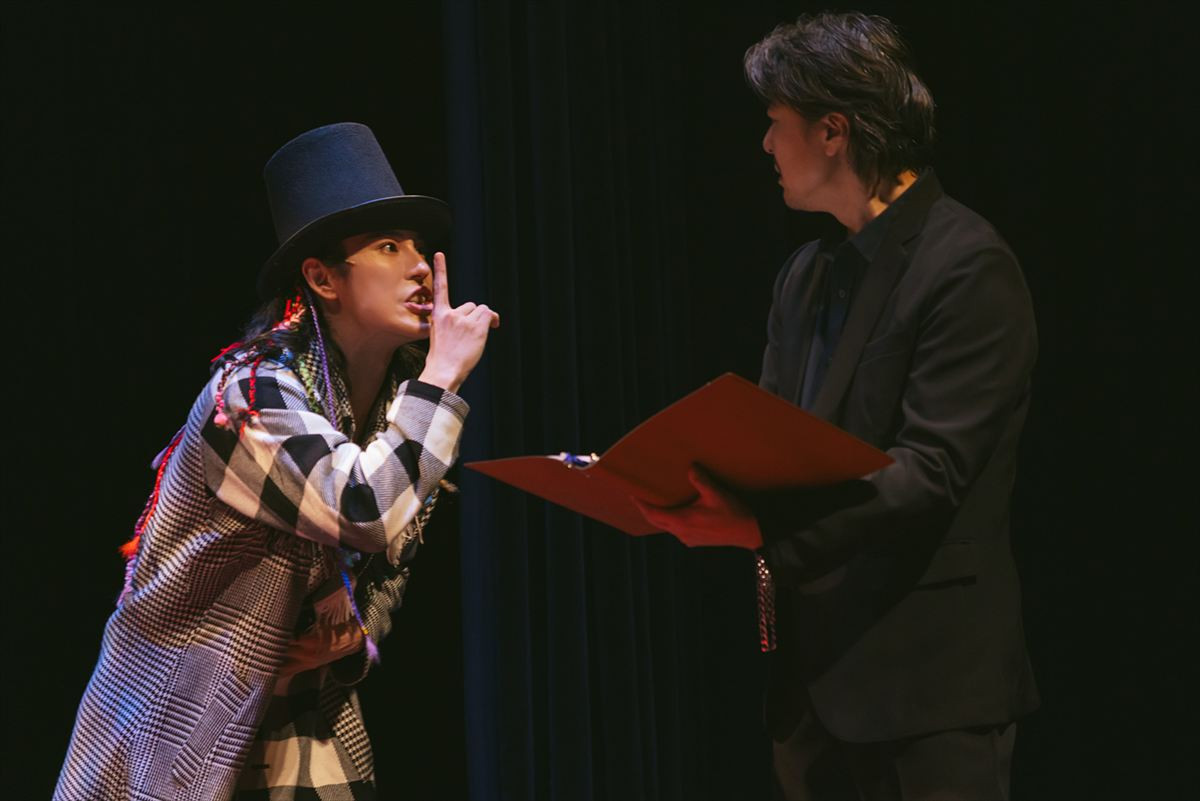 貴城けい×田野聖子『マリア・シュトゥアルト』開幕！　目を離せない90分――舞台写真到着