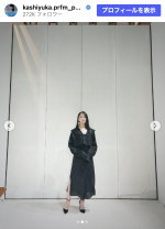 かしゆか、シックな黒ドレス姿を披露　※「かしゆか」Instagram