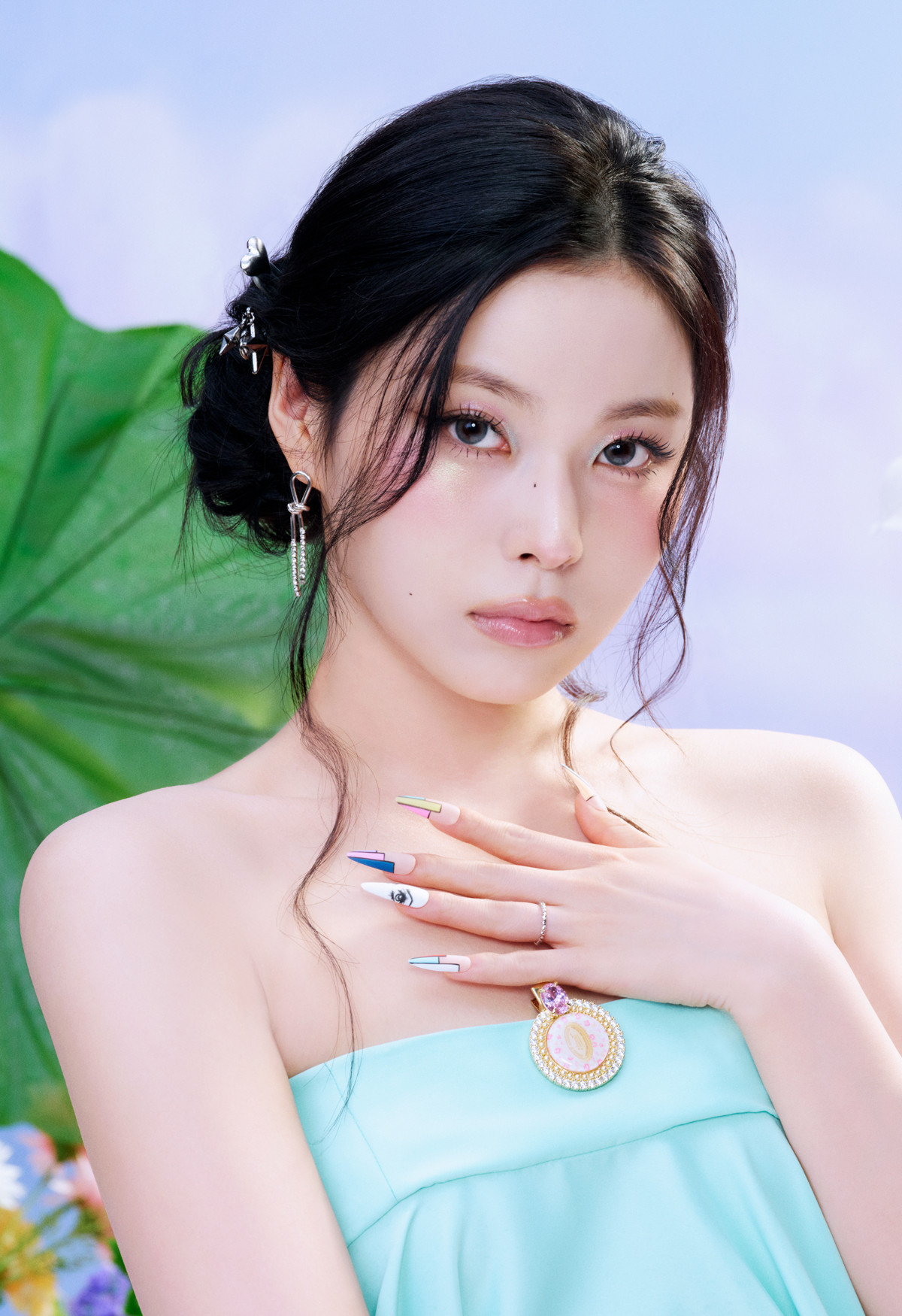 NMIXX日本デビューベストアルバム『N＝MIXX』新ビジュアル＆ジャケット写真公開！　全12曲の収録内容＆封入特典も一挙解禁
