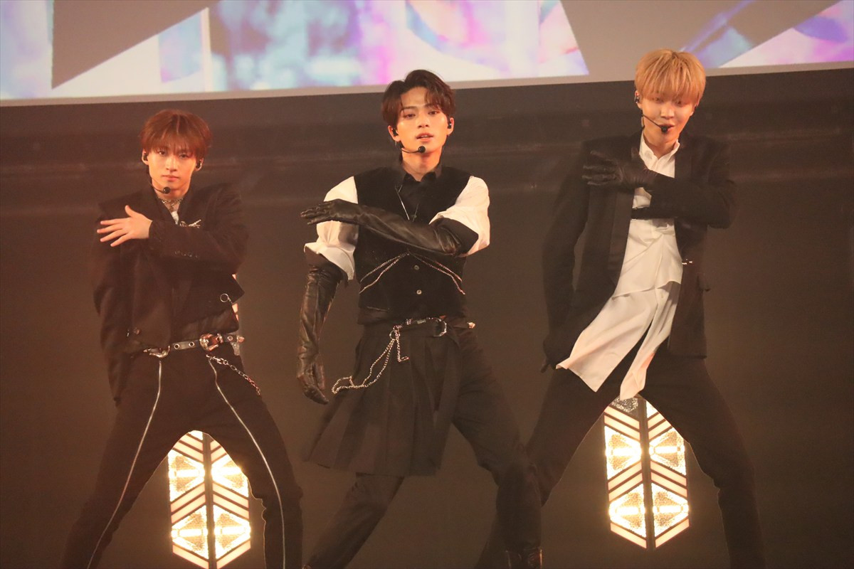 中村倫也、『DREAM STAGE』でプロデュースするNAZE＆ライバルグループのパフォーマンスに感動！ 「もう親目線ですね」