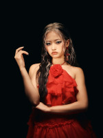 1月11日の『シューイチ』に出演するHANA・YURI