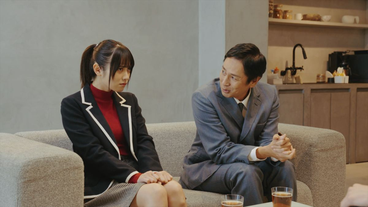 チュートリアル徳井義実50歳×桃月なしこ30歳の“今”　異色の2人がW主演『令和に官能小説作ってます』インタビュー