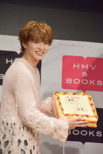 『おいでよ うぱごろう』発売記念イベントに登壇した佐藤大樹（EXILE/FANTASTICS）