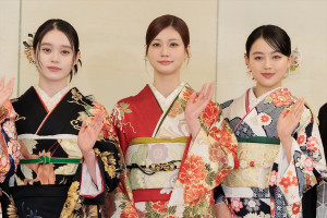 エイベックス・マネジメント・エージェンシー 晴れ着お披露目会の様子