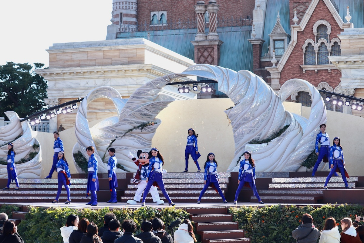 20260113_ステージショー「ダンス・ザ・グローブ！