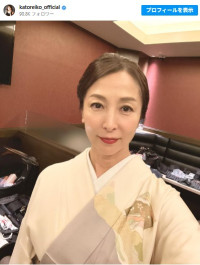 銀座の高級店にいそう！　かとうれいこの和装姿　※「かとうれいこ」インスタグラム