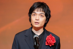 「第50回エランドール賞」授賞式に登壇した岡山天音