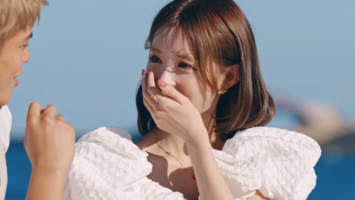 美女たちがイケメン落とすために“指挟みキス”に“鼻ディープ”…せいやも驚き「なにそのテクニック」