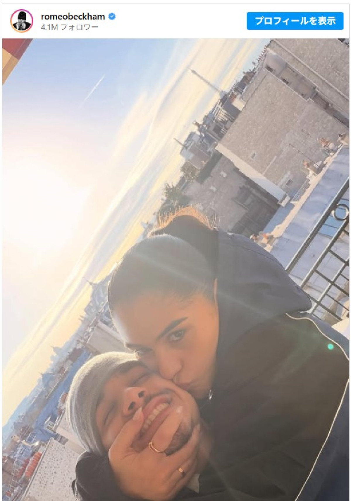 確執騒動のベッカム家、バレンタインにラブラブフォトをそれぞれ公開　ハーパーは兄たちにメッセージ