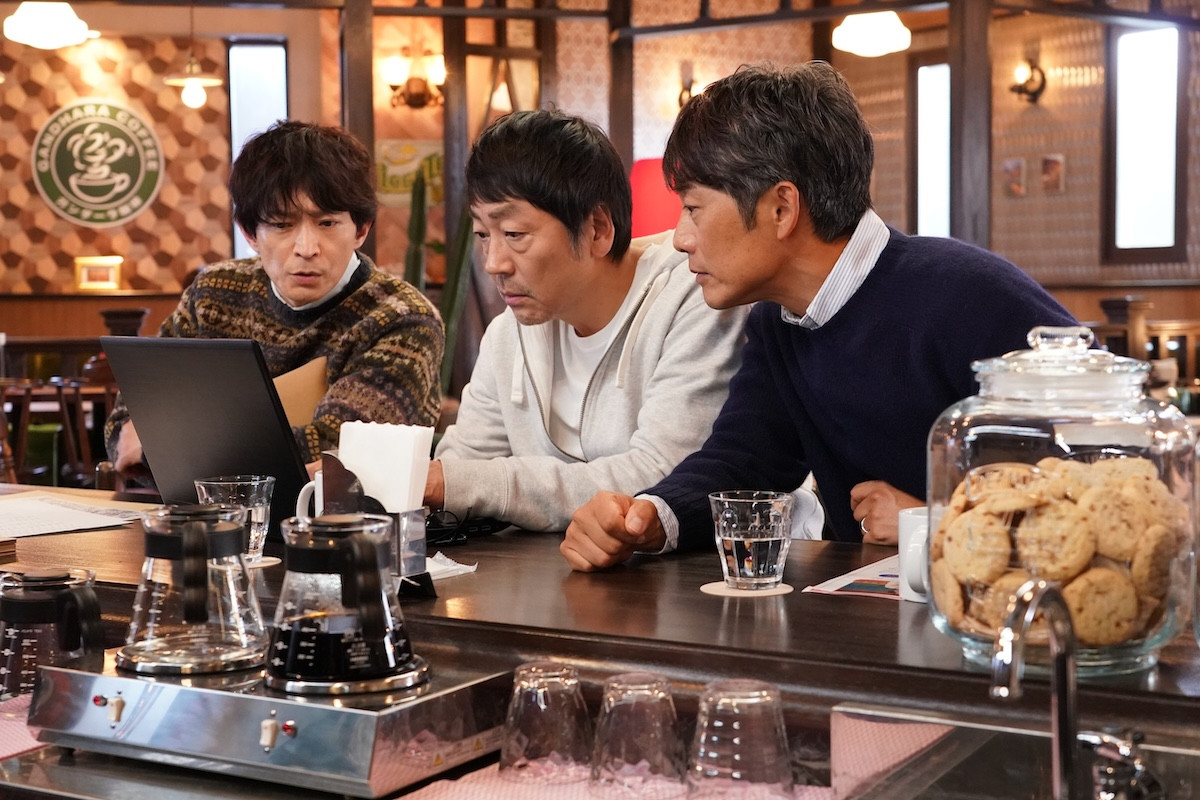 『ラムネモンキー』第5話 “雄太”反町隆史たち、レンタルビデオ店の元店主と再会　驚きの事実を告げられる