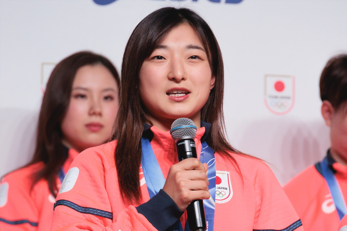 “りくりゅう”三浦璃来＆木原龍一「しばらくは好きなものを食べたい」　激闘終えメダリストたちが帰国