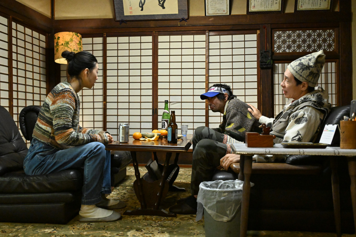 『探偵さん、リュック開いてますよ』第6話　“洋輔”松田龍平、“リカ”夏帆と22年ぶりに再会　