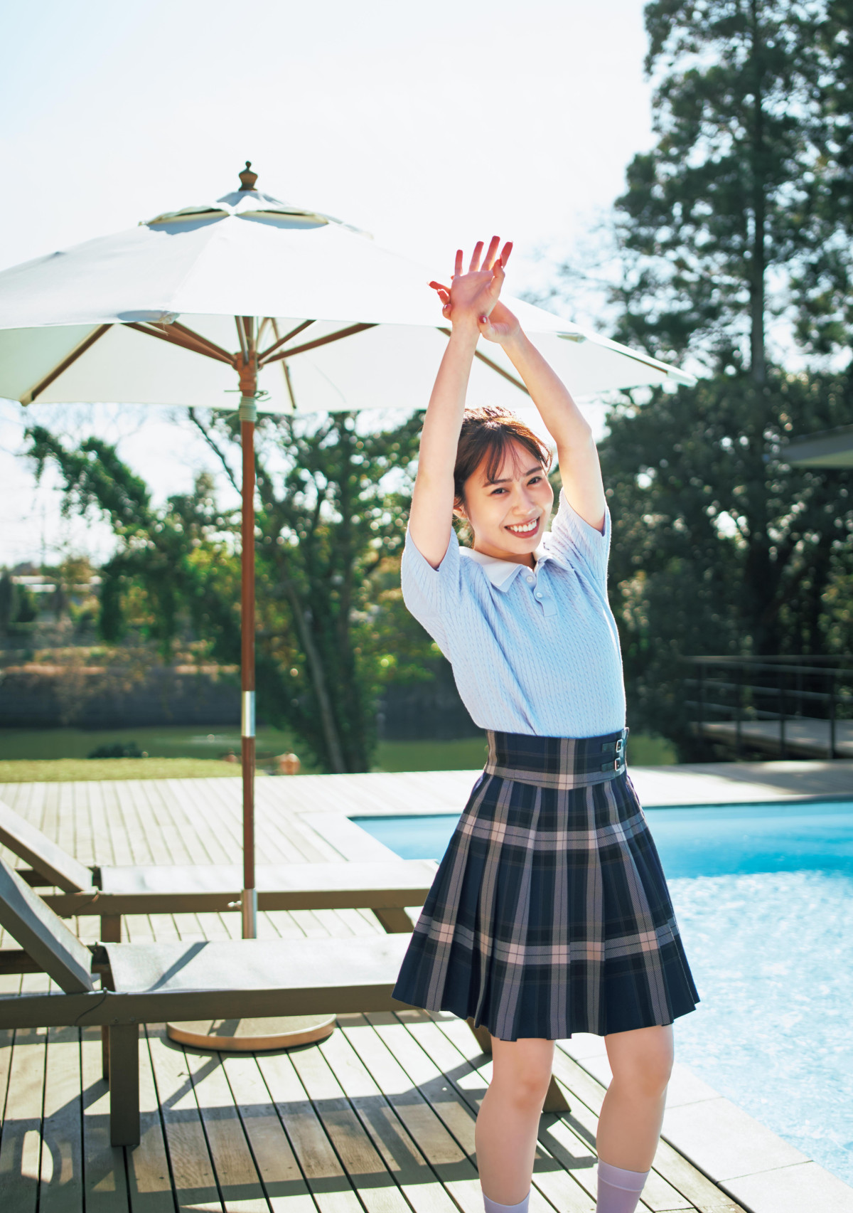 「制コレ」24卒業グラビア、人気レイヤーの最大露出も！