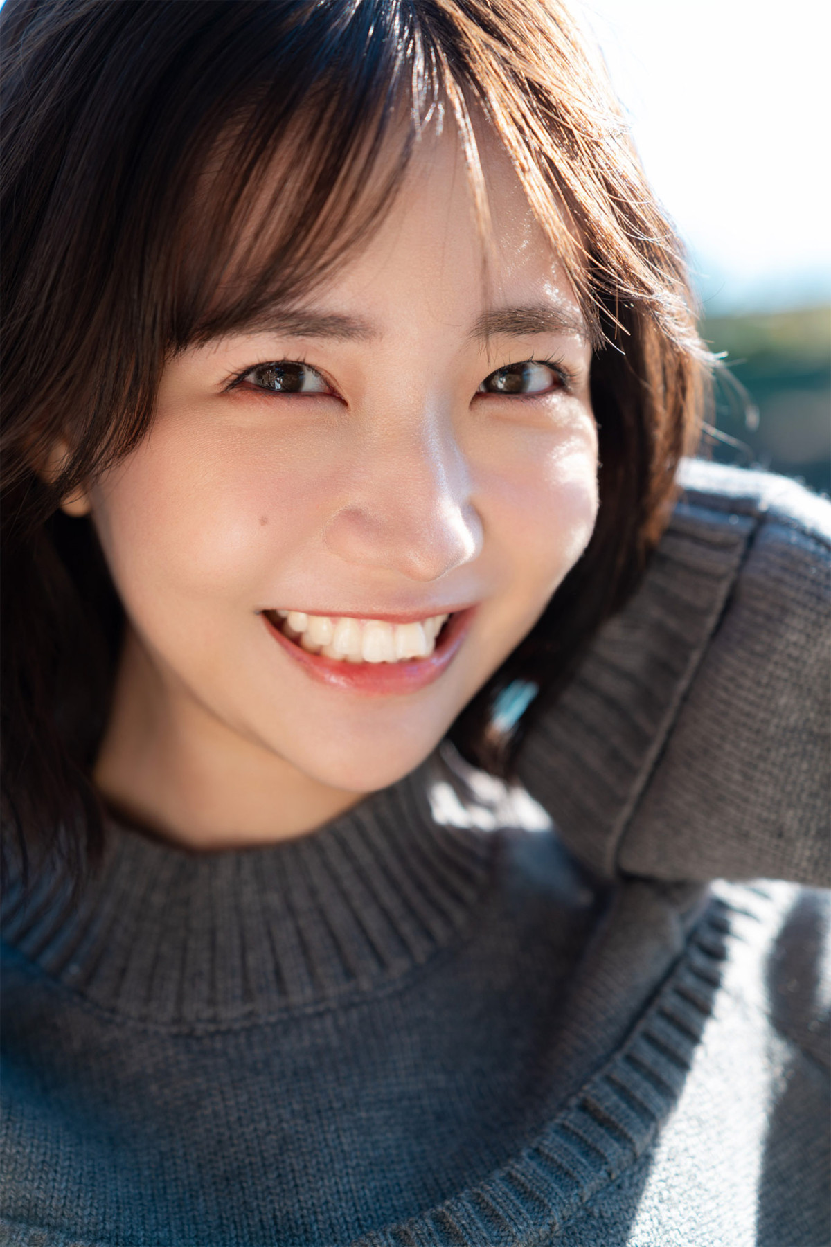 売れっ子グラドル圧巻の“美ボディ”満載　最新デジタル写真集