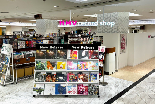 「HMV record shop 心斎橋」移転オープン！　“最高峰の1枚”と称される165万円のレア商品も