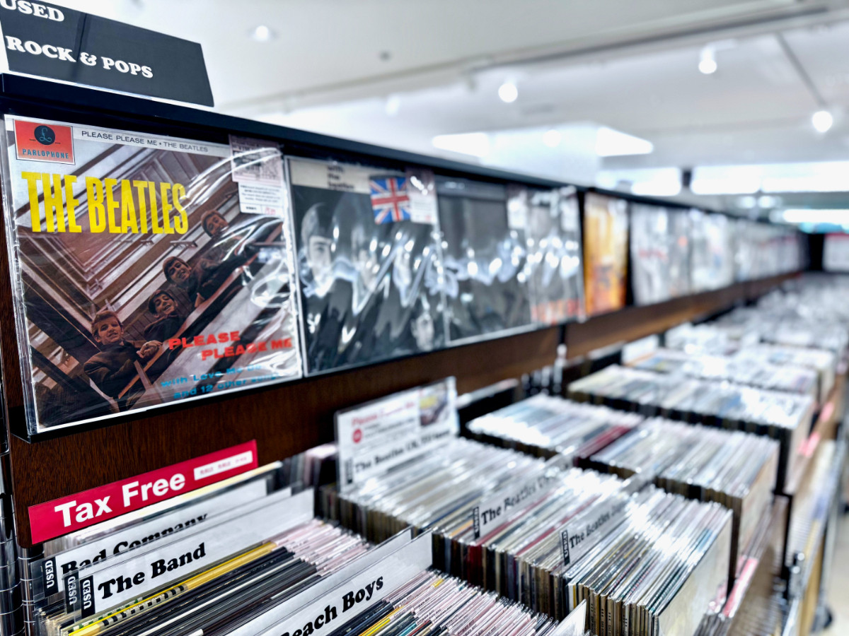 20260312_HMV record shop 心斎橋