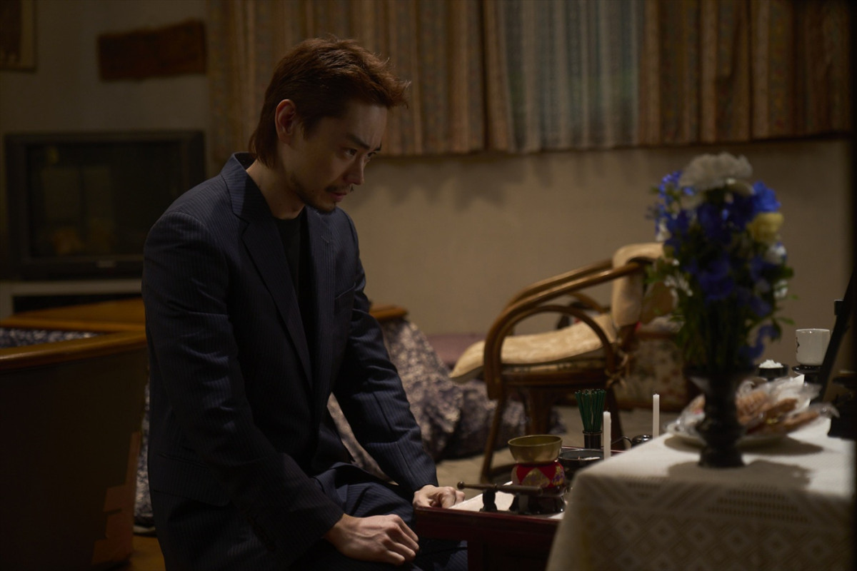 綾瀬はるかが涙…『人はなぜラブレターを書くのか』場面写真解禁　ヒゲダンとの対談映像も近日公開