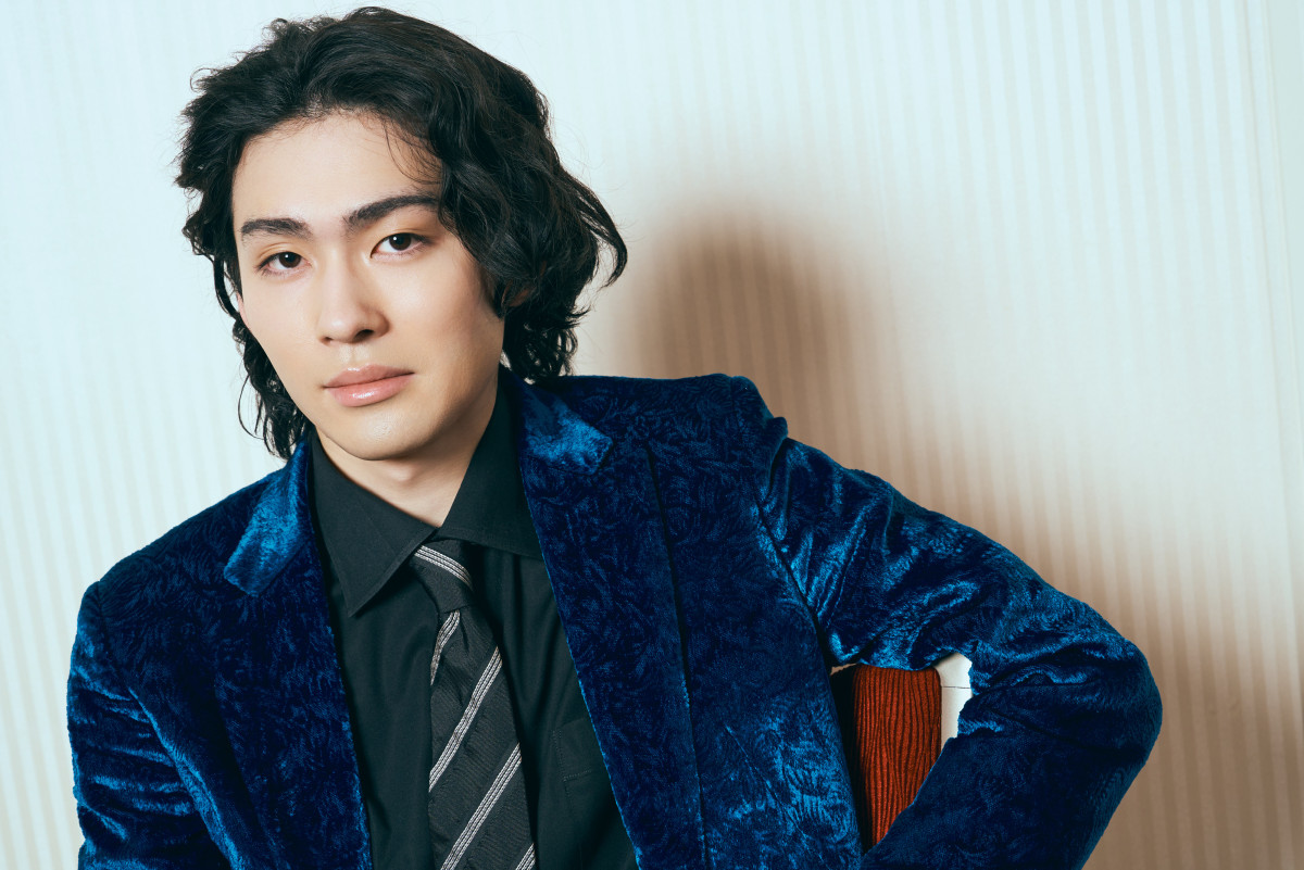 市川染五郎、祖父＆父に続く『ハムレット』挑戦　初舞台の當真あみに送るアドバイスとは？