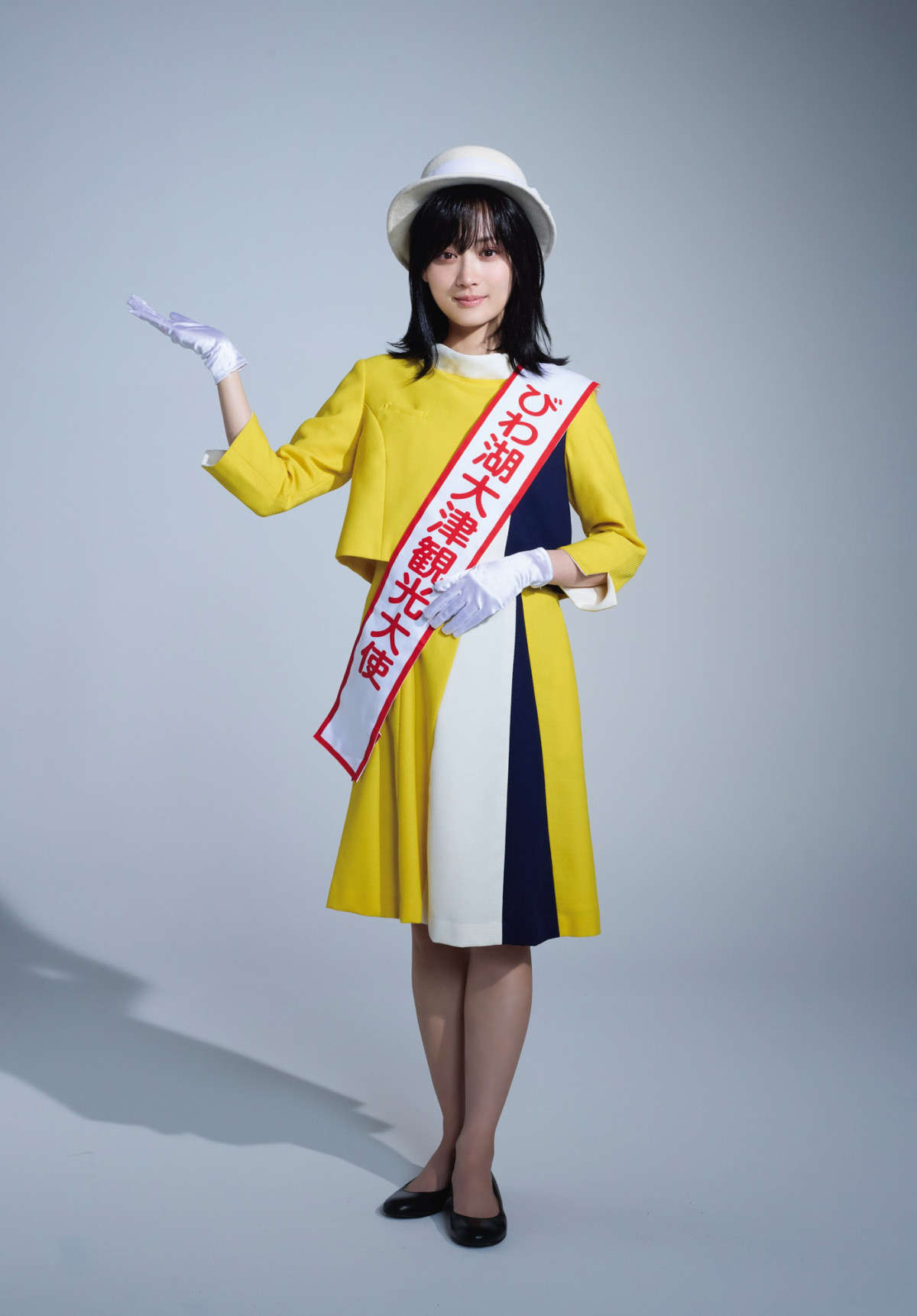 山下美月主演舞台『成瀬は天下を取りにいく』ビジュアル解禁「成瀬のカッコよさをぜひ伝えられたら」