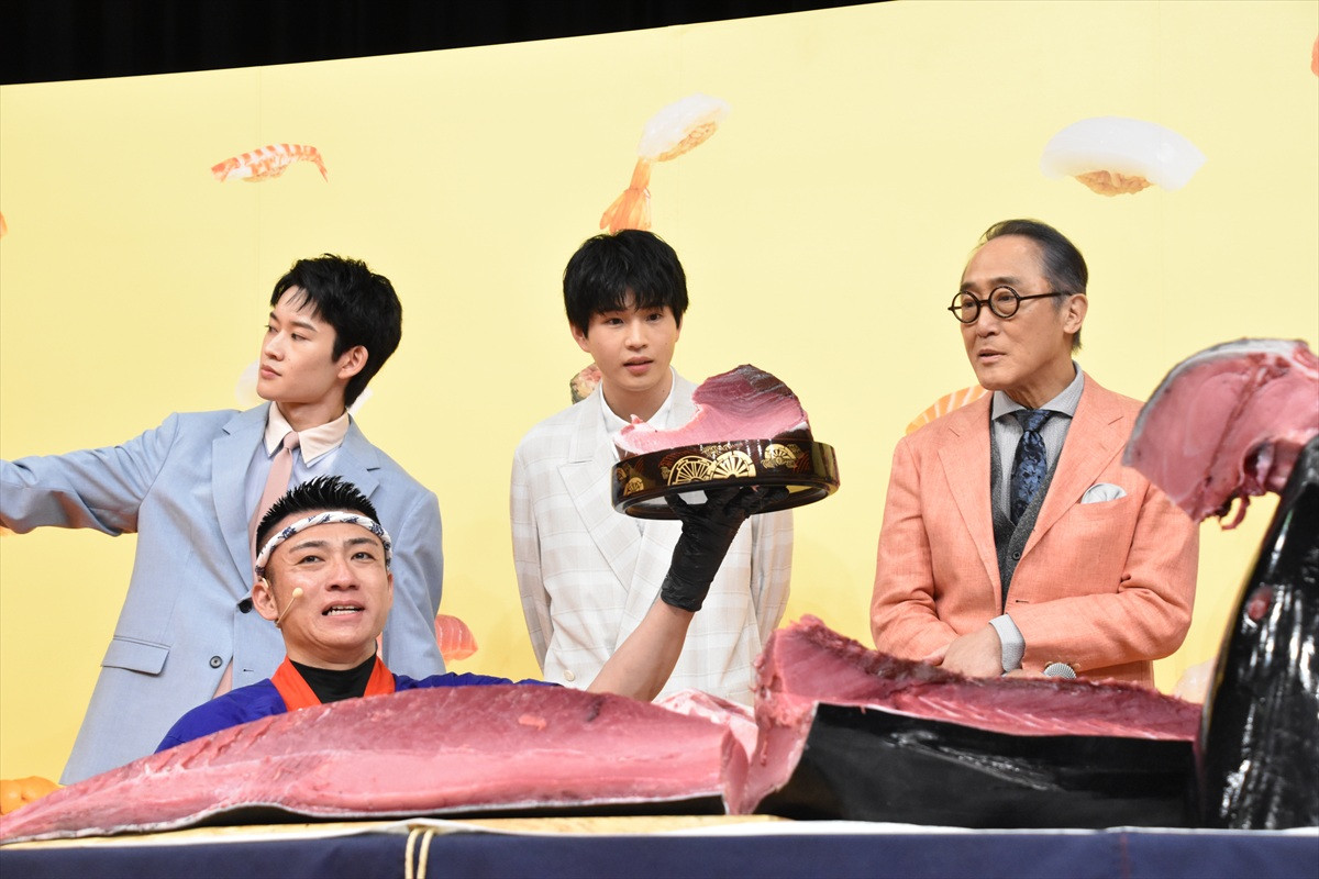 永作博美＆松山ケンイチ、マグロ解体ショーに大興奮！　18年ぶり共演に松山はラブシーン熱望!?　