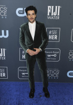 クリストファー・アボット