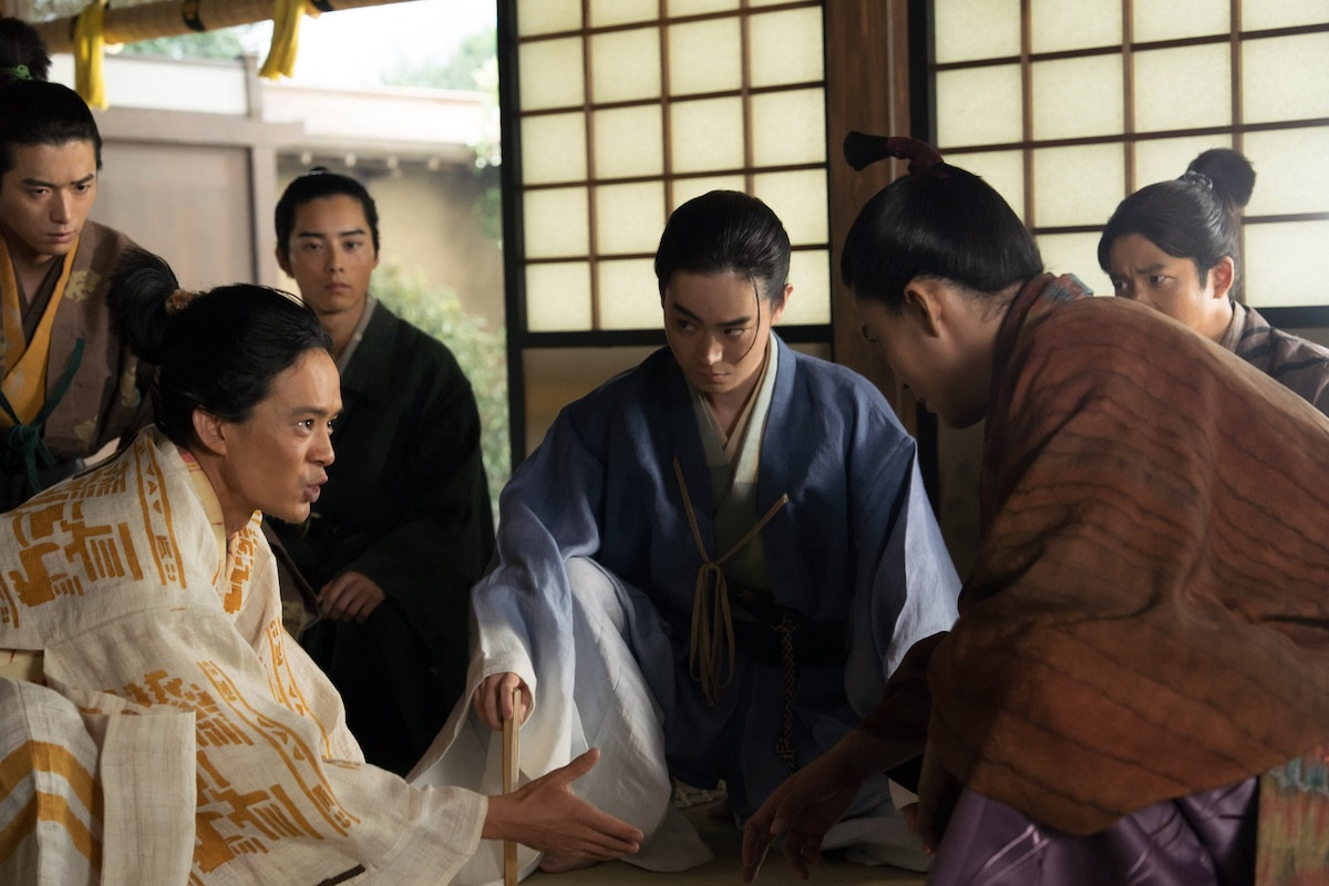 『豊臣兄弟！』“小一郎”仲野太賀「ここは地獄…」返り血浴び涙　ネット衝撃「メンタルケアが必要」「トラウマ回」