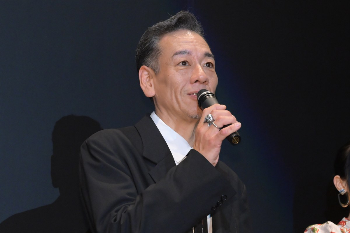 要潤、賀集利樹ら『アギト』舞台あいさつに登場「100歳までアギトを頑張ります！」