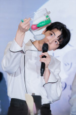 ドラマ『今夜、秘密のキッチンで』制作発表に出席した高杉真宙