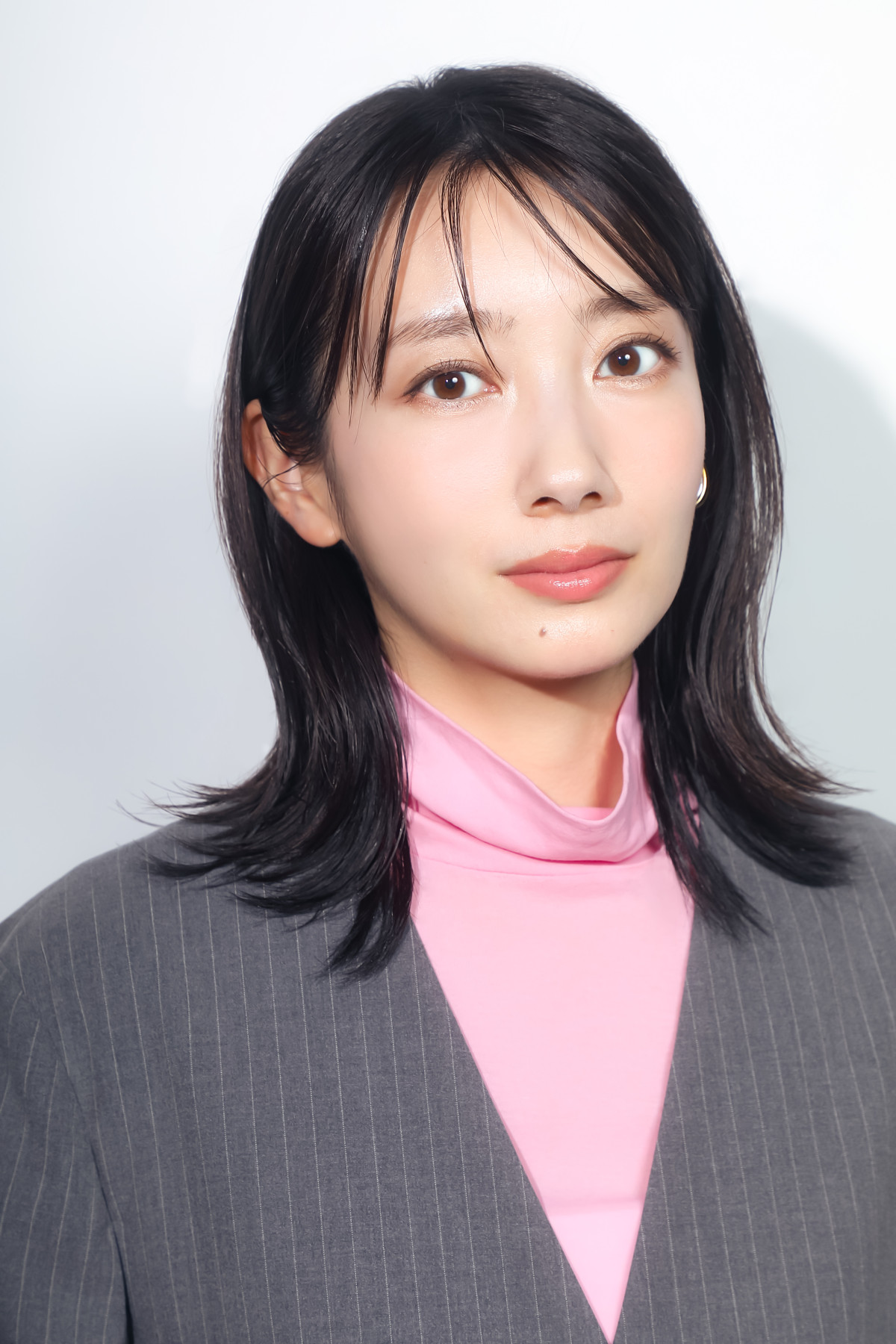 波瑠＆麻生久美子、14年ぶりの共演で頼れるバディに　新たに見つけた意外な一面とは？