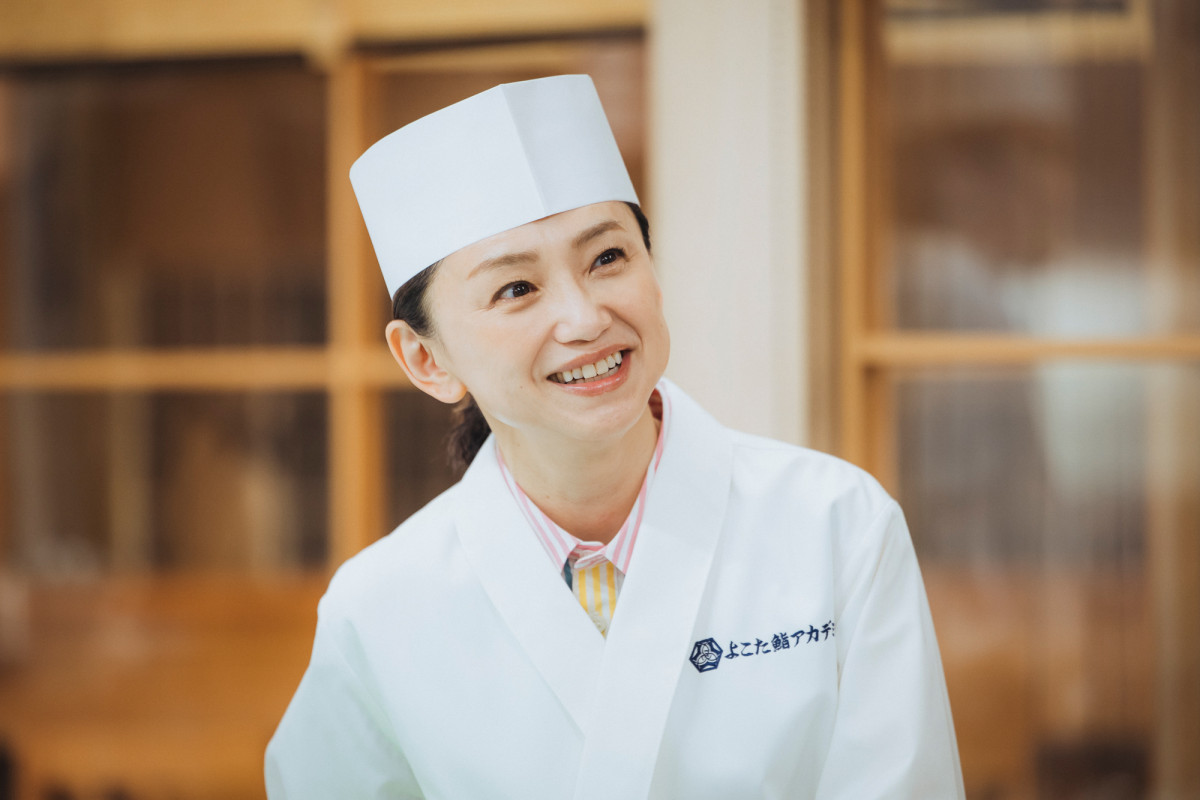 『時すでにおスシ!?』第4話　“みなと”永作博美、ある後悔のことを思い出す