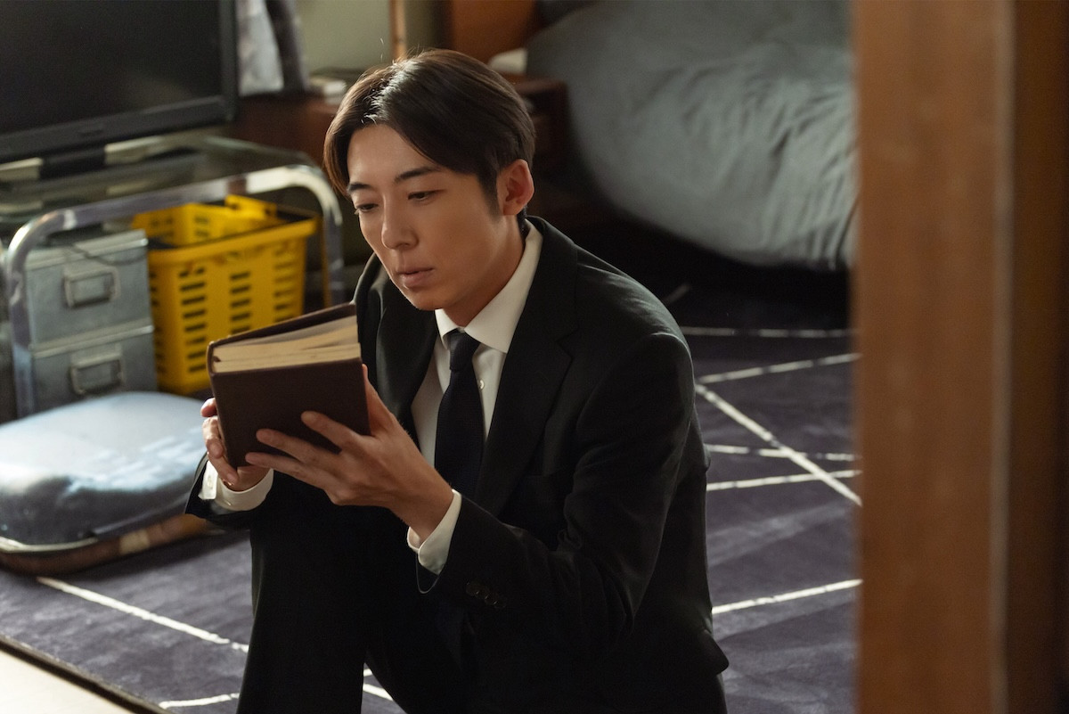 『リボーン』第6話 “光誠”高橋一生、未来の記憶を使って競馬で一獲千金を狙う