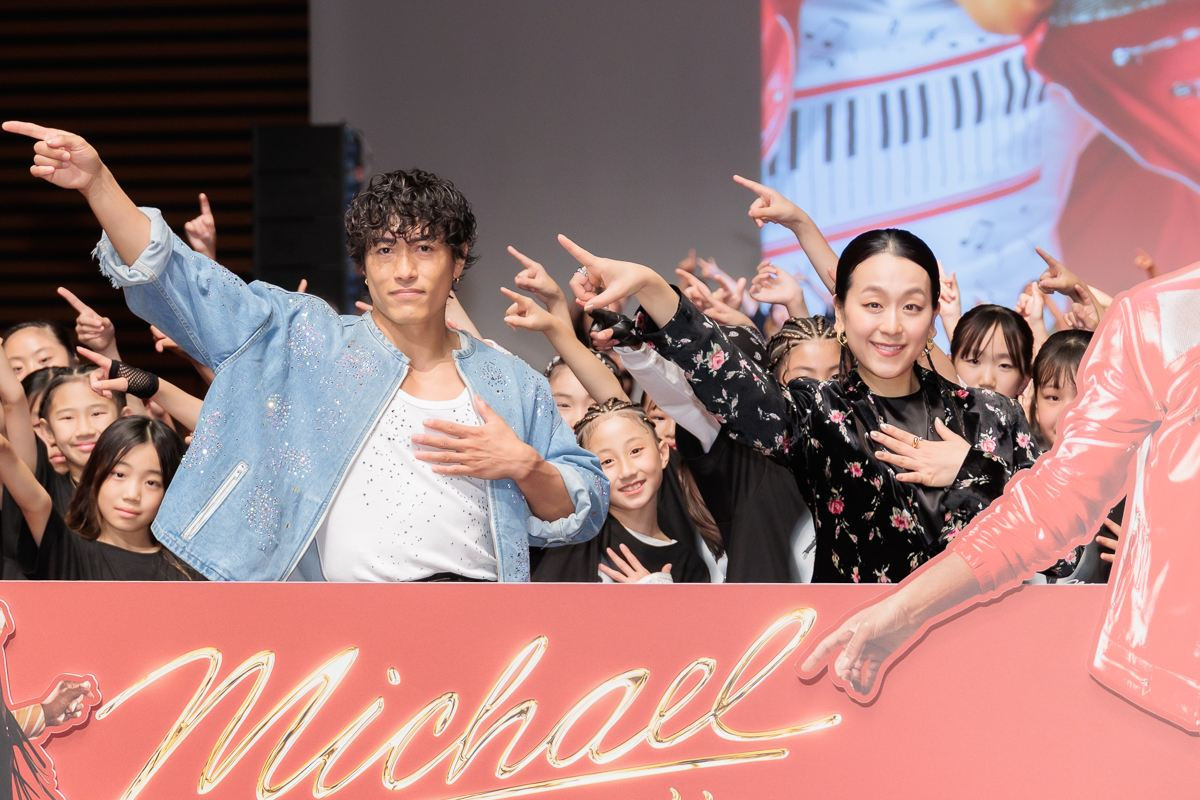 浅田真央、マイケル・ジャクソンの代表曲でダンス披露「これだけたくさんの方と陸で踊ることは今までなかった」