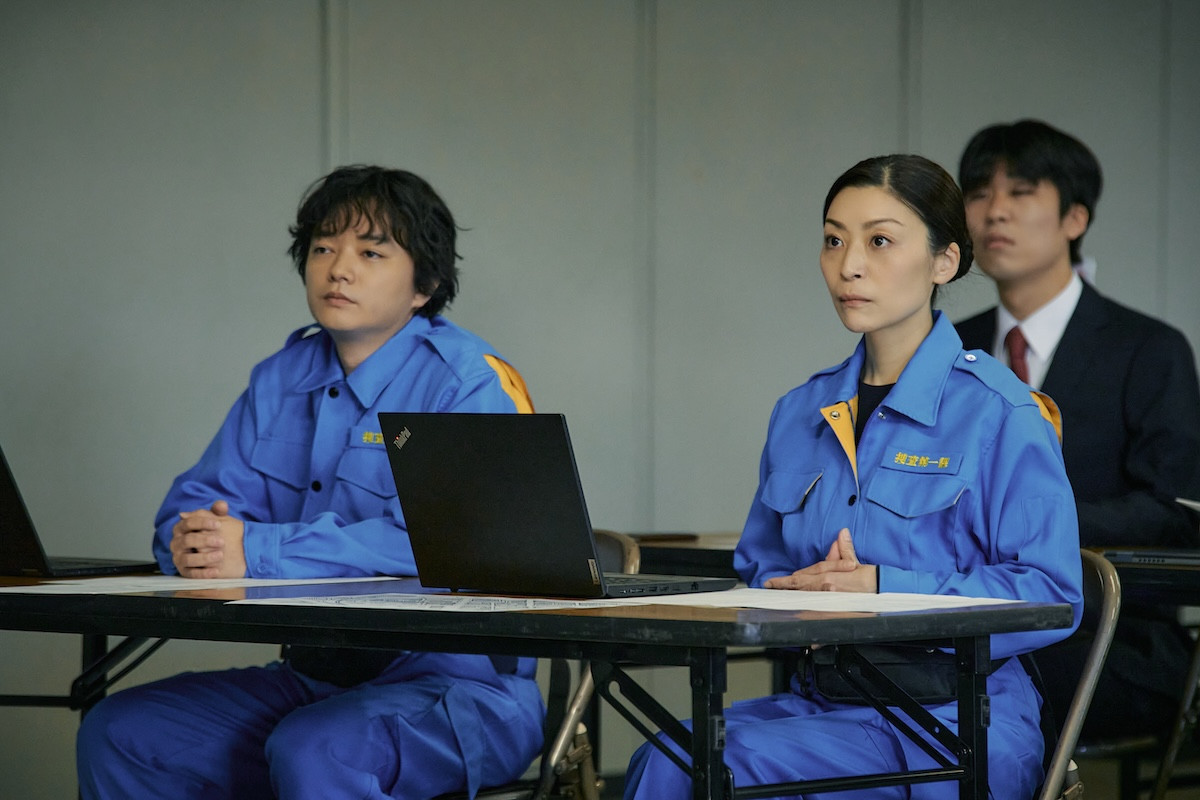 『田鎖ブラザーズ』第6話 “真”岡田将生＆“稔”染谷将太、重要人物による“取材ノート”の存在を知る
