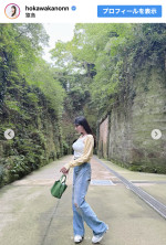 穂川果音、カジュアルな肌見せコーデを披露　※「穂川果音」Instagram
