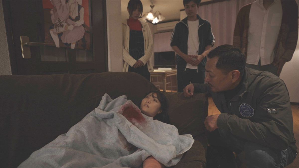 山崎真実主演！　映画『軋み』本編冒頭映像解禁　マンションの一室で繰り広げられる異色サスペンス