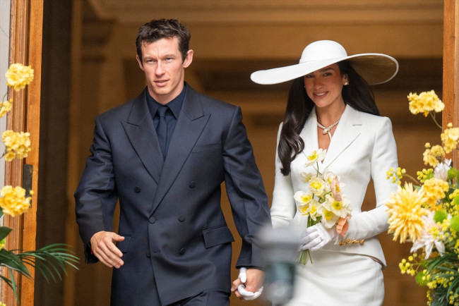 デュア・リパとカラム・ターナーが結婚！　ロンドンの役所で挙式