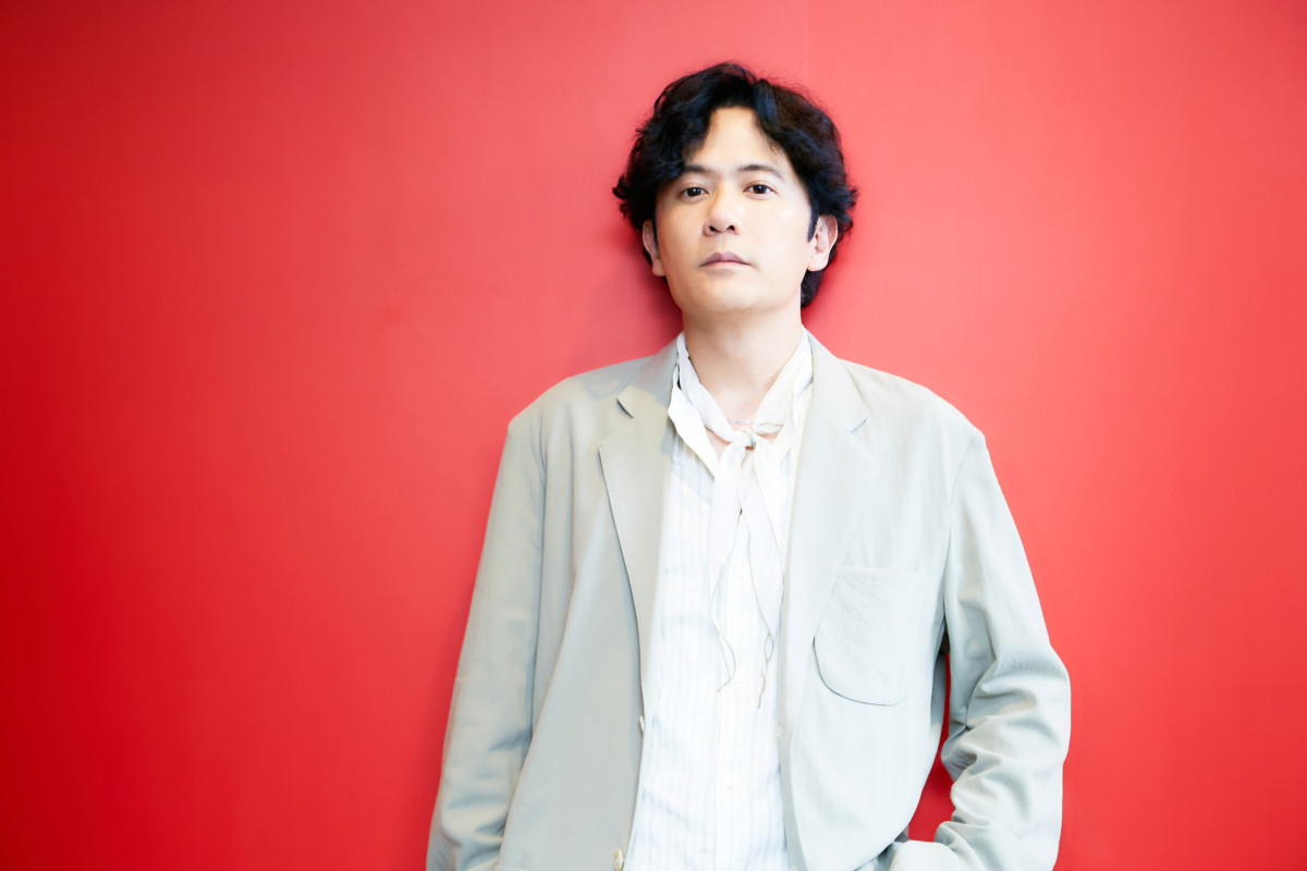 稲垣吾郎、草なぎ剛＆香取慎吾との久しぶりの映画共演は「新鮮で面白かった」　本人役を楽しみながら演じる